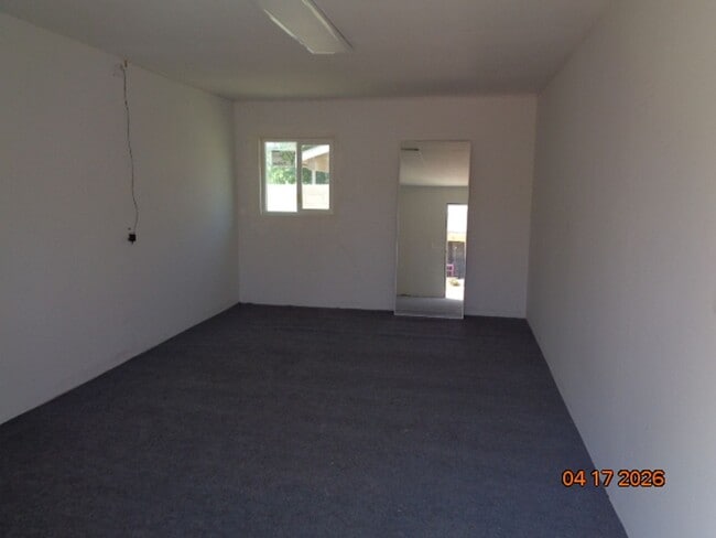 Building Photo - Cute and Clean One Story in Central Lancaster Offering 1328 sq. ft.