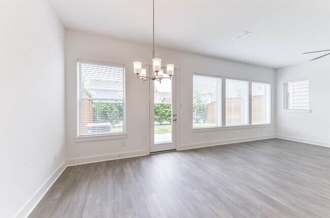 Building Photo - 10916 Keaton Landing Dr