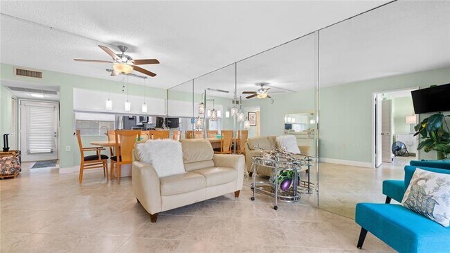 Building Photo - 2710 Nassau Bend