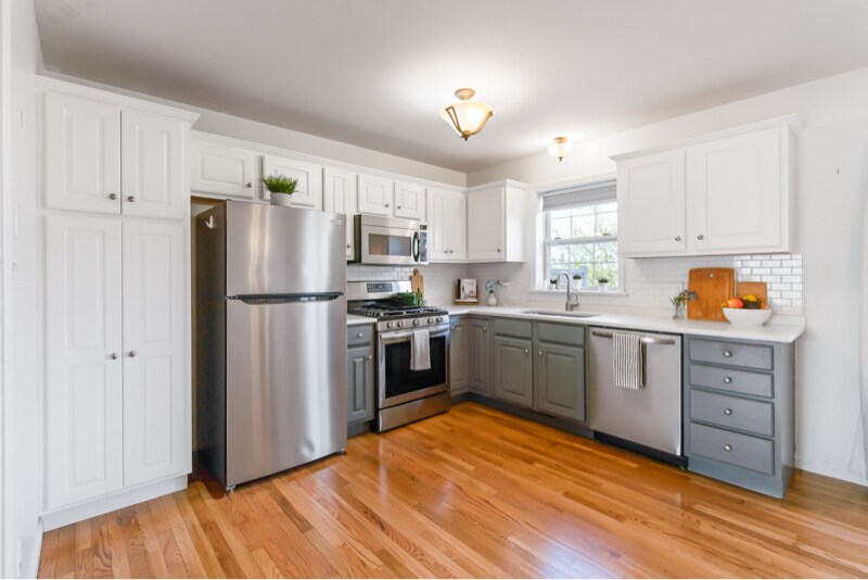 Building Photo - 622 Royal View Dr