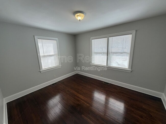 Building Photo - 1228 Griffin St