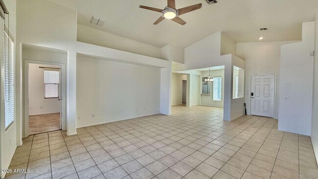 Building Photo - 21930 E Calle de Flores