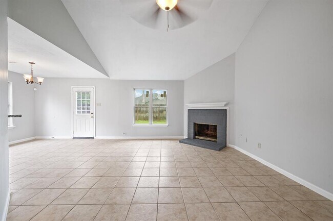 Building Photo - 14915 Dunster Ln