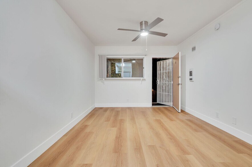 Interior Photo - Federal Apartments