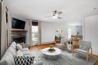 Building Photo - 117 Main St