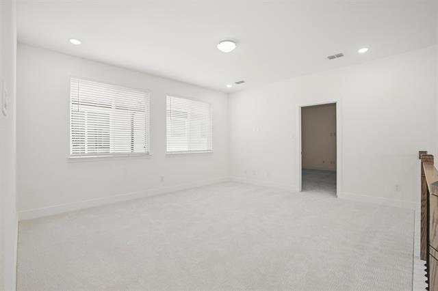Building Photo - 14299 Saralee St
