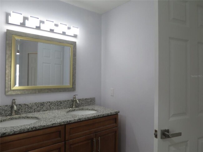 Building Photo - 11500 Vega Ct