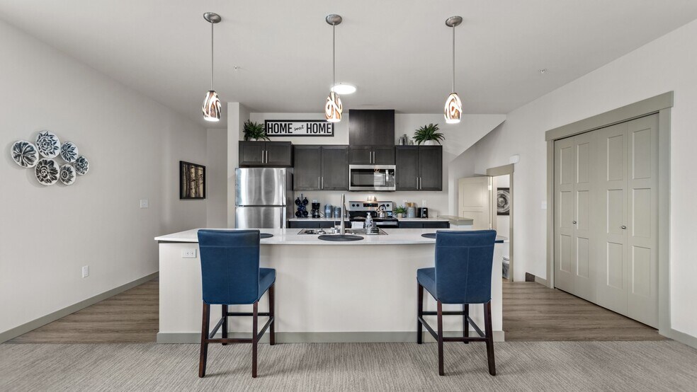 Lark View Village 29774 Willowcreek Rd Eugene OR 97402 Apartment Finder