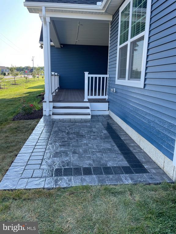 Building Photo - 19276 Headsail Dr