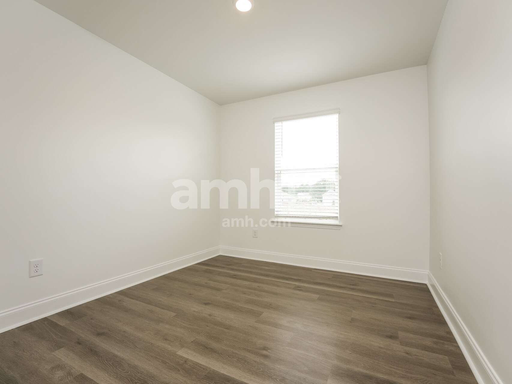Building Photo - 100 Niven Ct