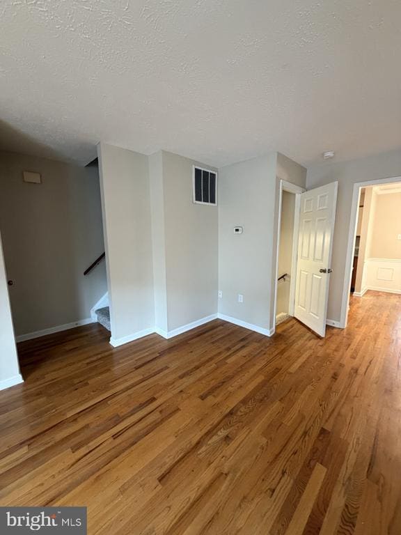 Building Photo - 218 Tudor Dr