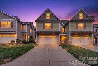 Building Photo - 5201 Valley Stream Rd