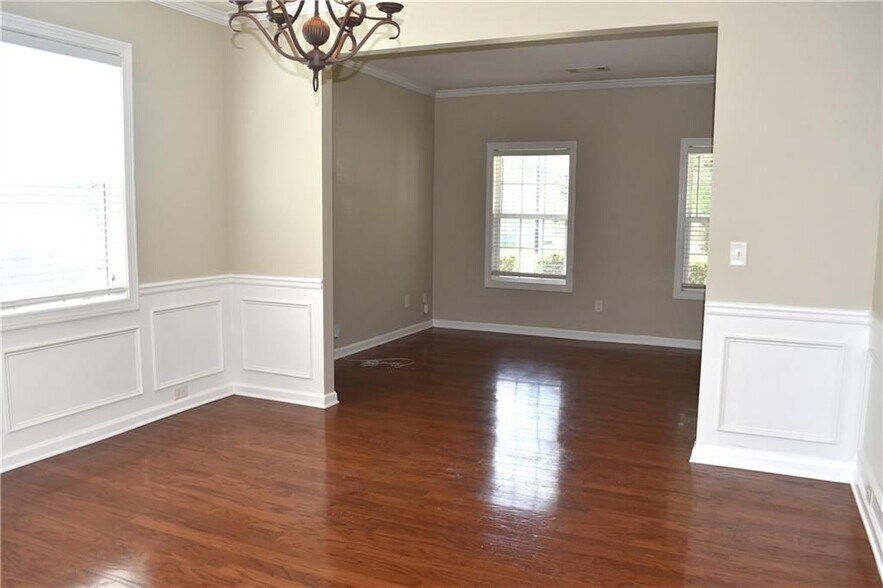 Building Photo - 3327 Edenridge Ct