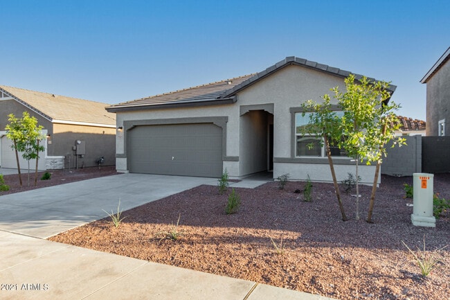 Building Photo - 19585 W Annika Dr