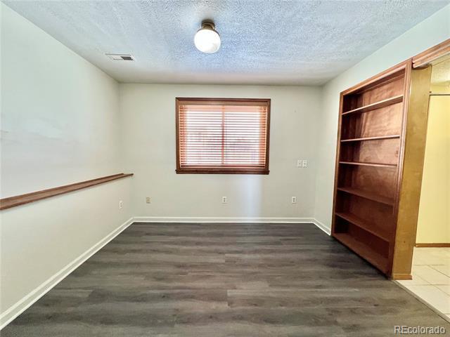 Building Photo - 9393 W Wagon Trail Cir