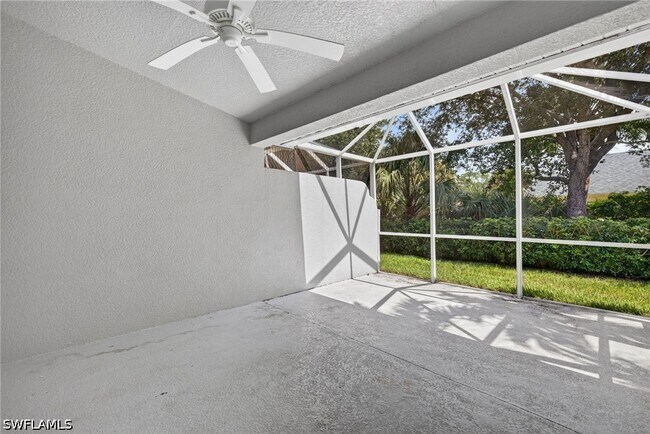 Building Photo - 6156 Mandalay Cir
