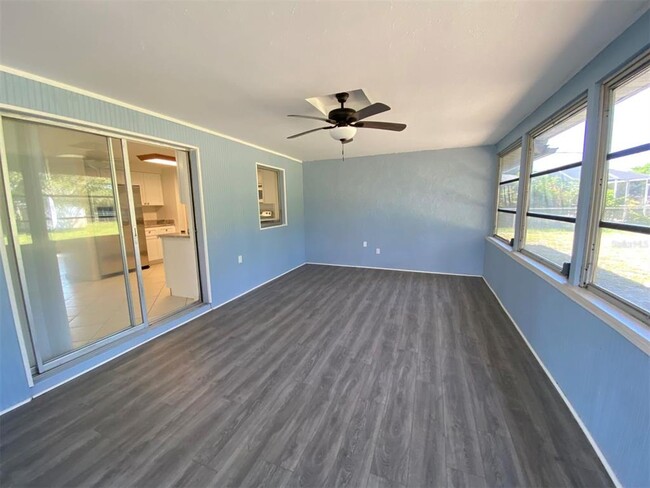 Building Photo - 1835 Neptune Dr