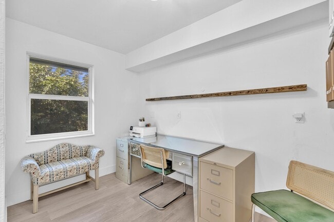 Building Photo - 12502 Baywind Ct