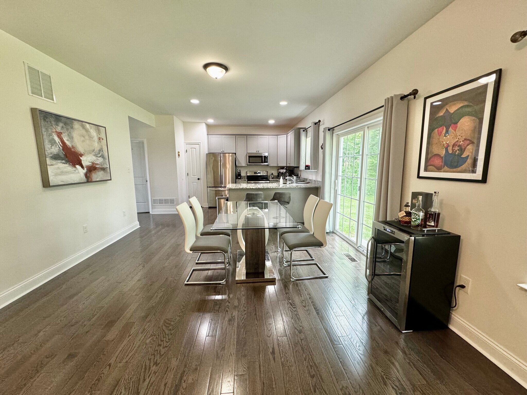 Building Photo - 2321 Farrand Dr