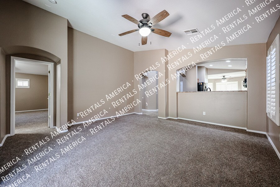Building Photo - 36322 W Alhambra St
