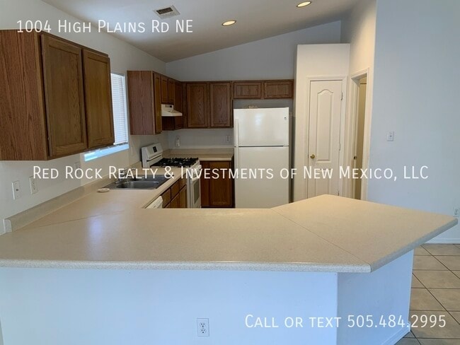 Building Photo - 1004 High Plains Rd