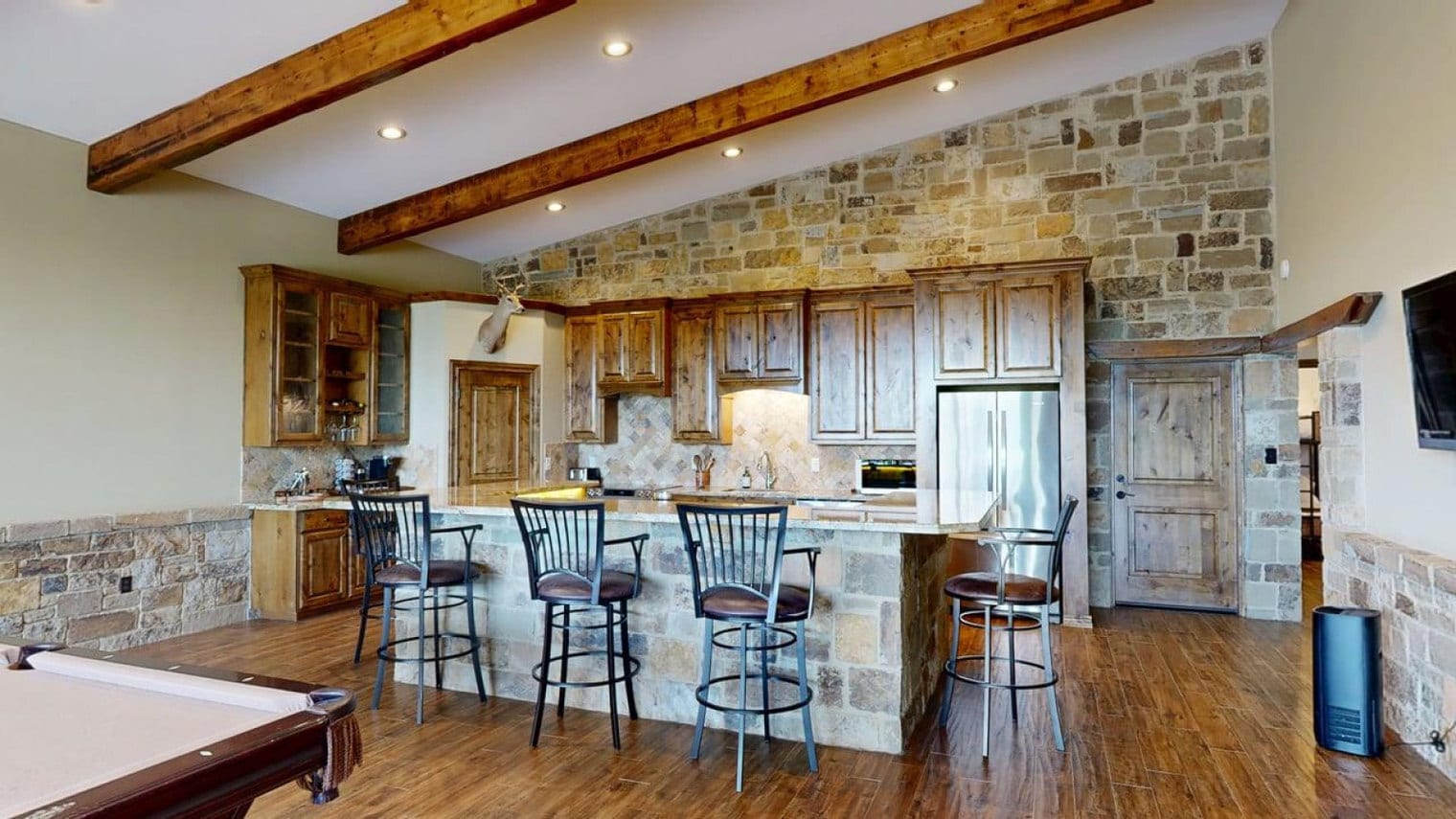 Building Photo - 8261 Nemec Ln