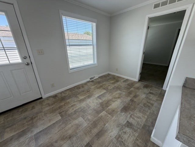 Building Photo - 1511 Summer Park Dr