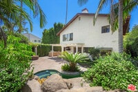 Building Photo - 13031 Magnolia Blvd