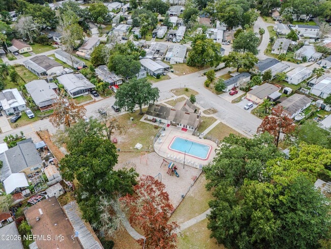 Building Photo - 7631 Timberwood Dr