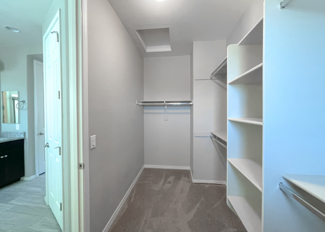 Building Photo - 118 E Canyon Way