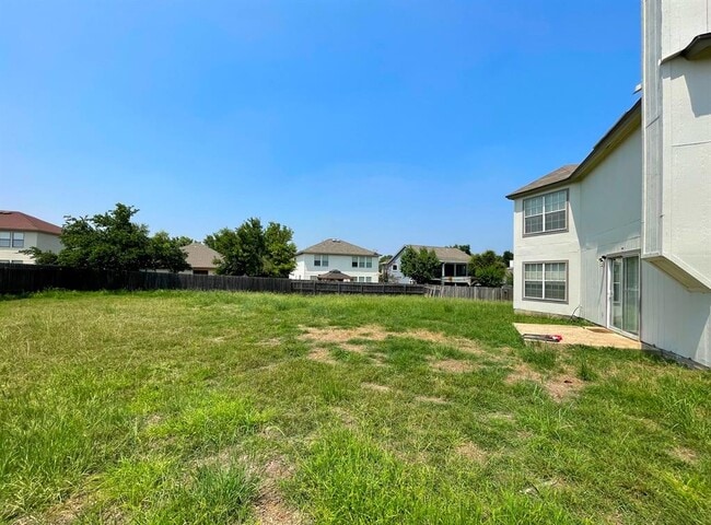 Building Photo - 2812 High Point Cove