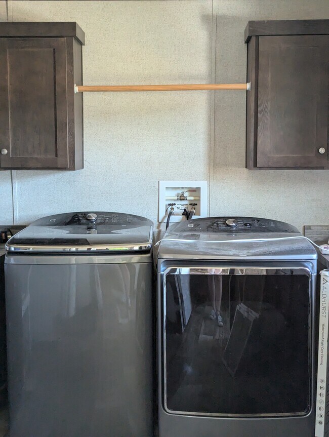 Large Washer and Dryer supplied for renter during stay. - 179 Davis Rd