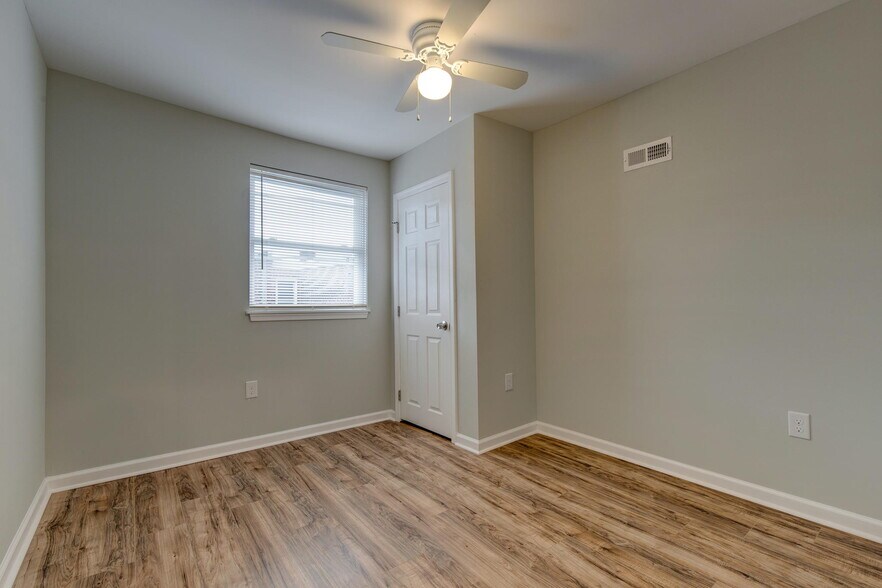 Building Photo - 4021 Howland St