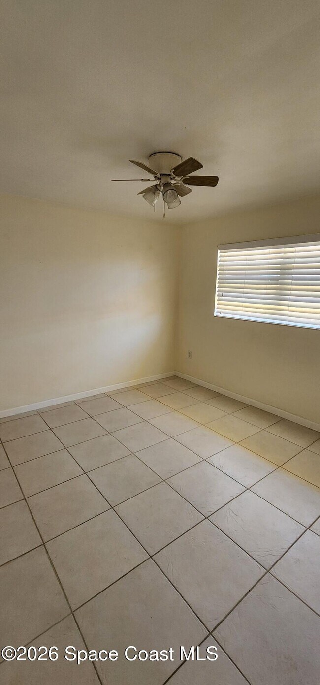 Building Photo - 205 Cleveland Ave