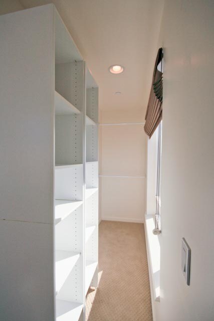 Building Photo - Modern Two Bedroom Hillcrest Condo