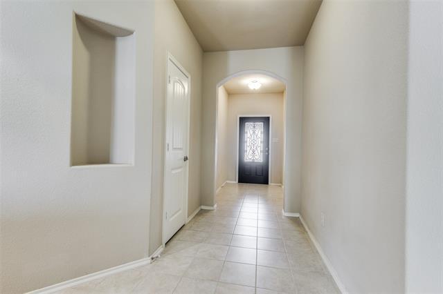 Building Photo - 1120 Lake Meadow Ln