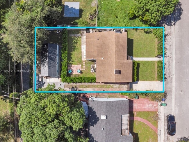 Building Photo - 774 NW 49th St