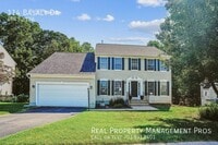 Building Photo - 114 Basalt Dr
