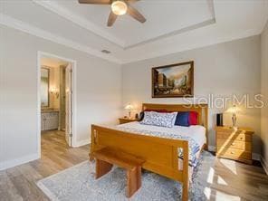 Building Photo - 714 16th Ave E