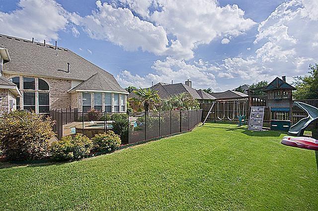 Building Photo - 2009 Briarbrook Ln