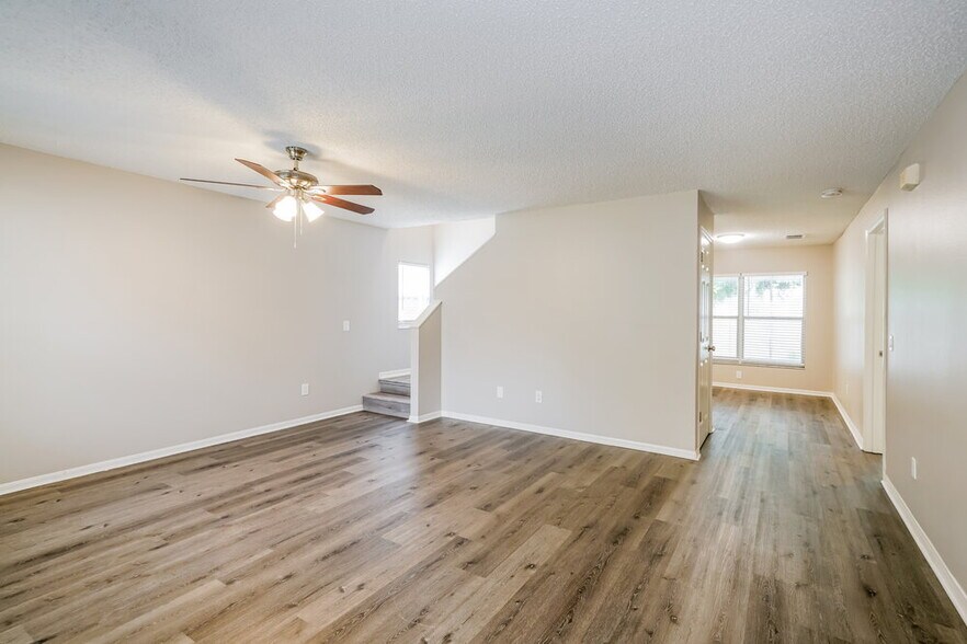 Building Photo - 1424 Dew Bloom Rd