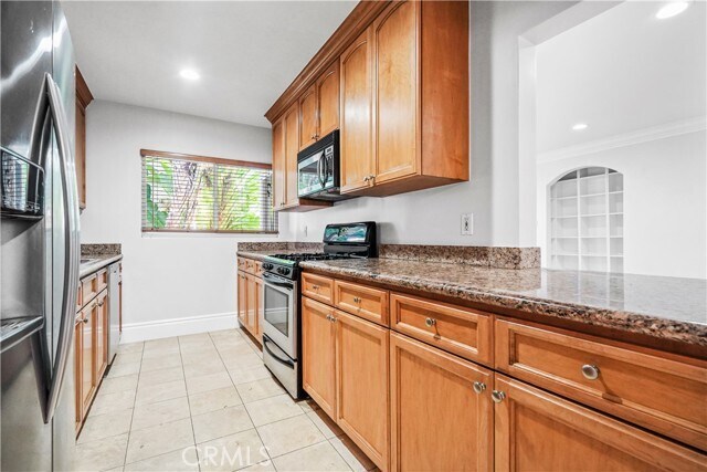 Building Photo - 14934 Dickens St