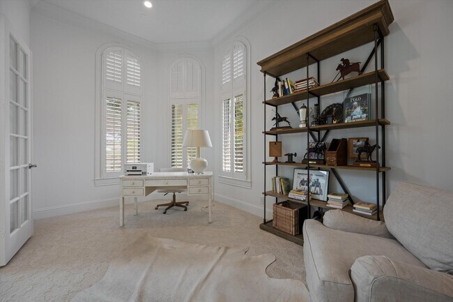 Building Photo - 12820 Mizner Way