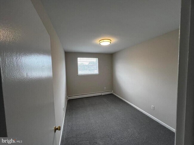 Primary Photo - 50 N Fellowship Rd