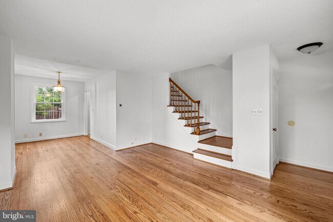 Building Photo - 3061 S Woodrow St