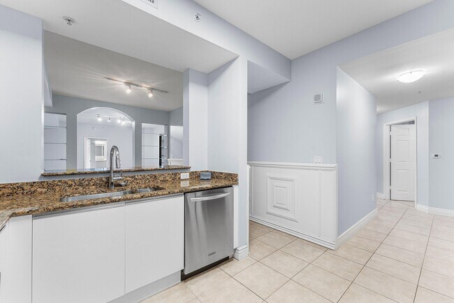 Building Photo - 233 S Federal Hwy