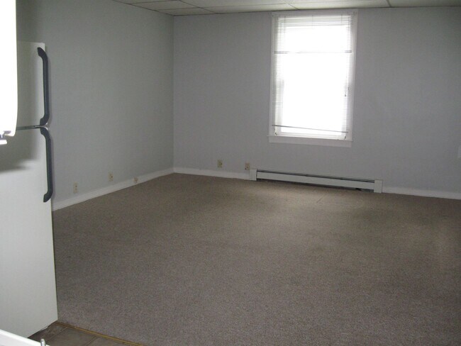 Building Photo - 1409 W Jackson St