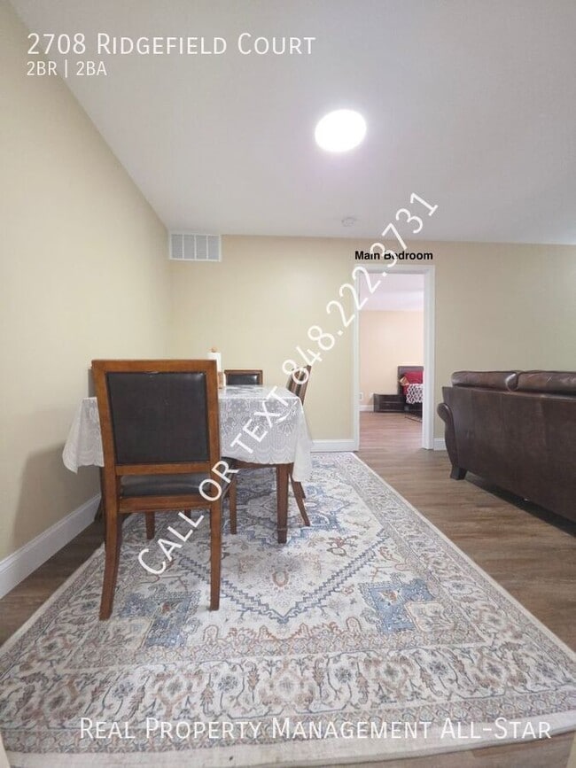 Building Photo - 2708 Ridgefield Ct