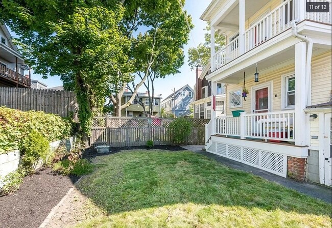 Building Photo - 20 Prescott St