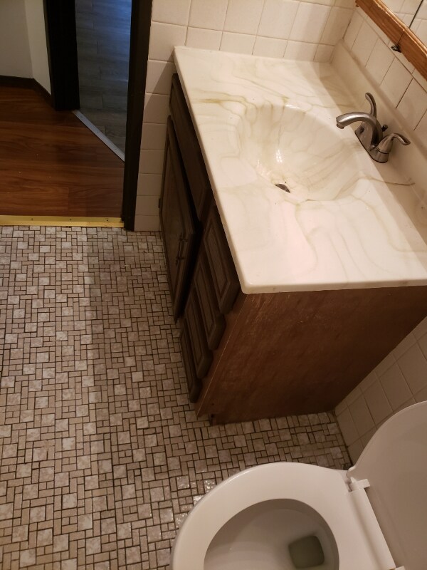 Building Photo - 7512 N Granville Rd